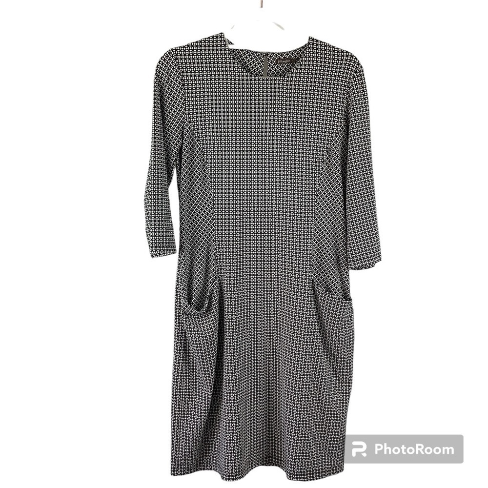 J.McLaughlin Black & White Geometric Print Dress